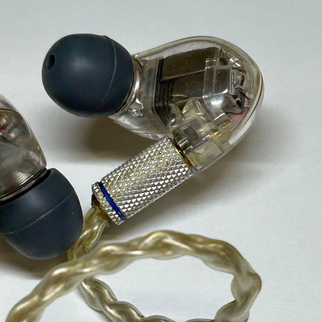 SHURE SE846 　有線イヤホン　　　　　　　　　K439