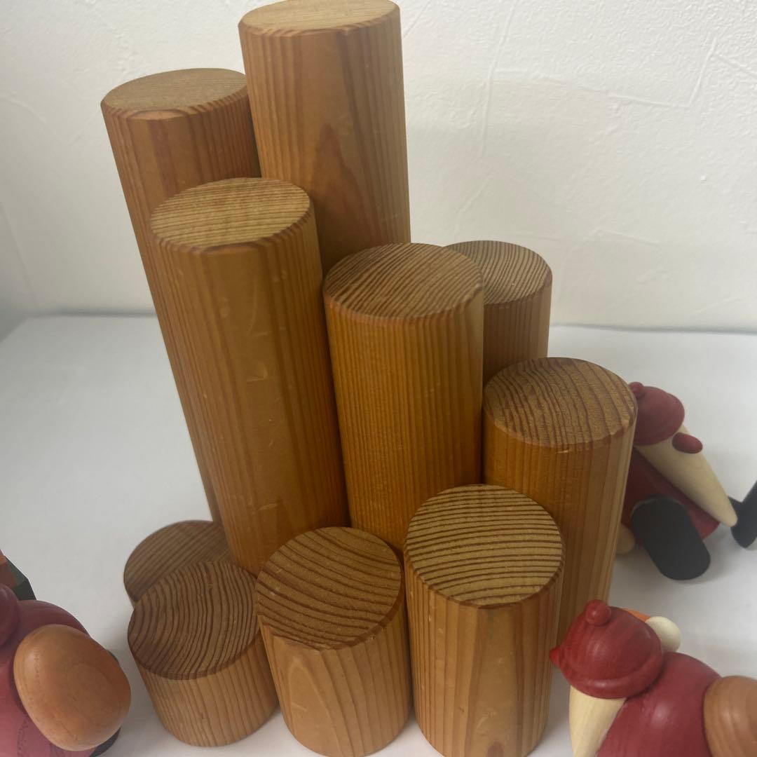 ドイツ民芸品　木製サンタクロース　 ３体