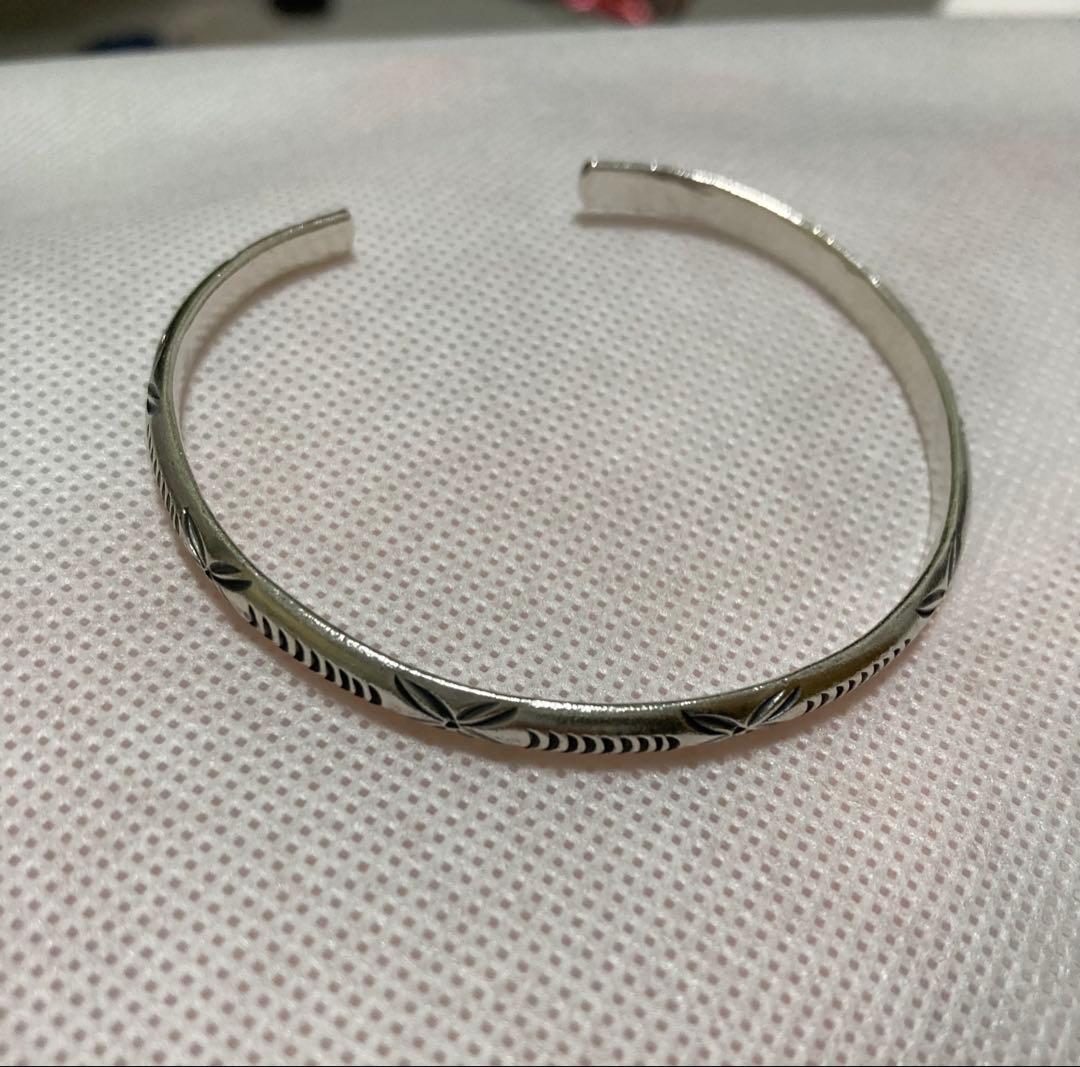 【新品】カレンシルバー　オープンバングル　ハンドメイド