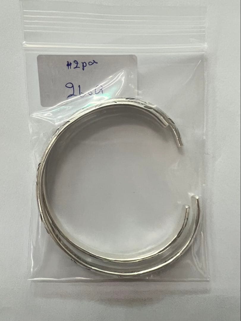 【新品】カレンシルバー　オープンバングル　ハンドメイド