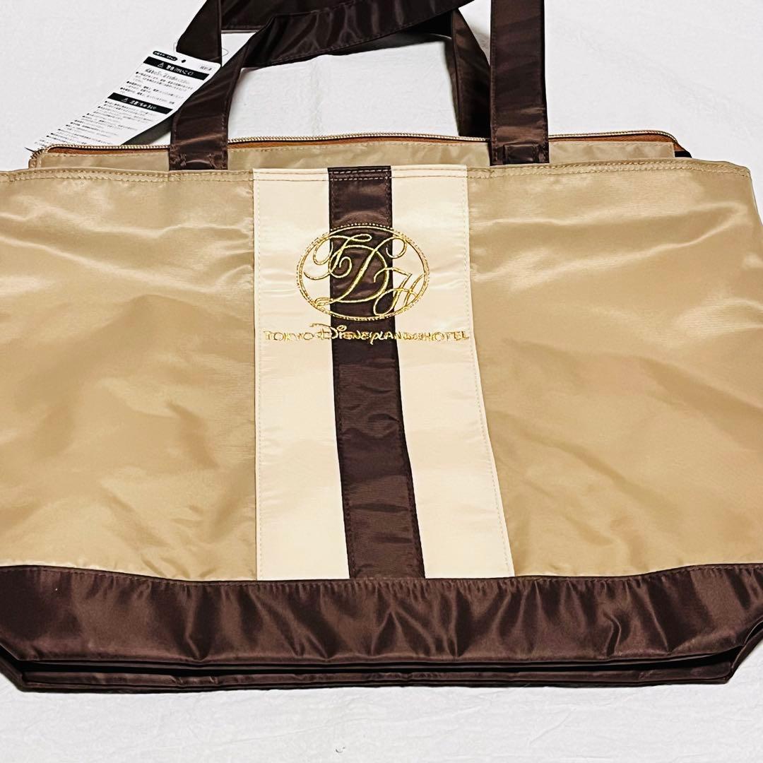 ディズニーランドホテル　トートバッグ　ミッキー　ミニー　ぬいぐるみバッジ