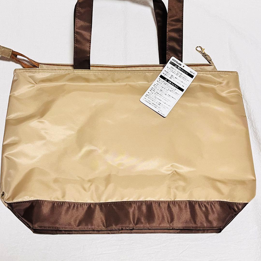 ディズニーランドホテル　トートバッグ　ミッキー　ミニー　ぬいぐるみバッジ