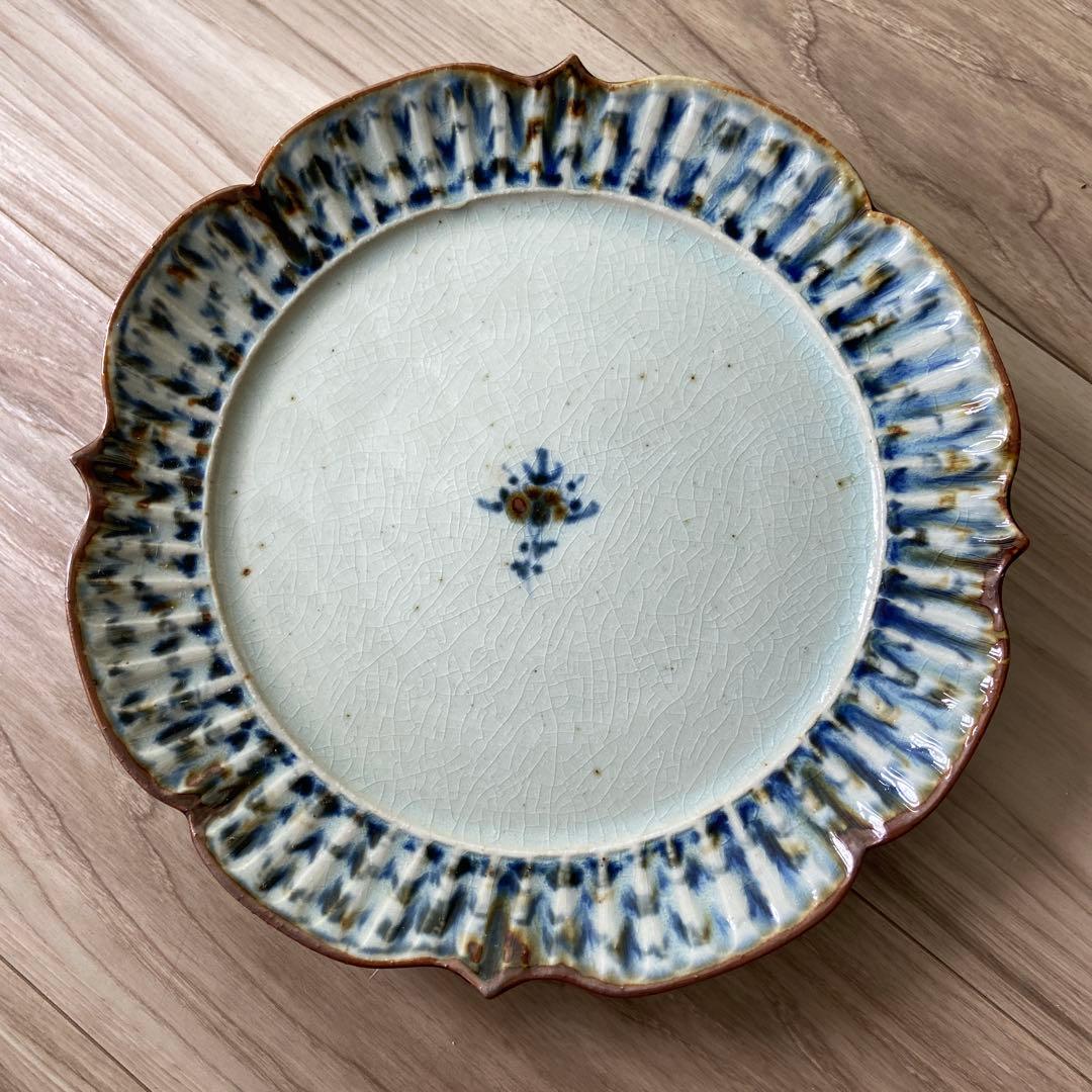 【未使用】陶房遊 7.8寸 輪花リム皿 錆青