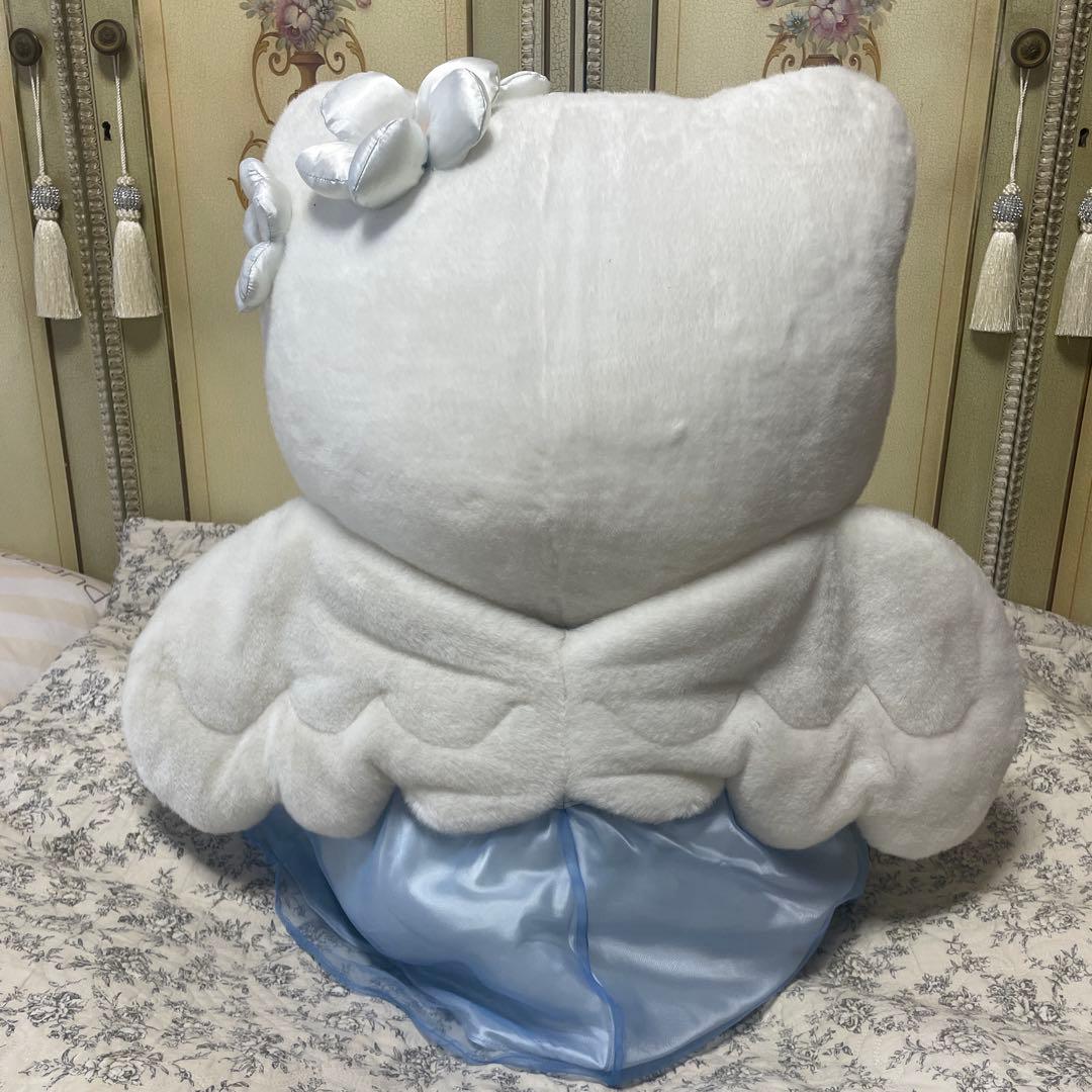 激レア！　タグ付き　天使のキティちゃん　特大ぬいぐるみ　ふわふわの羽
