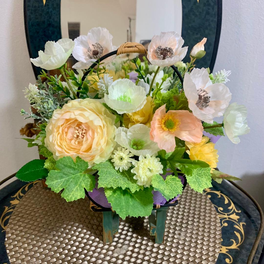 造花アレンジメント バスケット　フラワーアレンジ　ポピー　初夏インテリア　ギフト