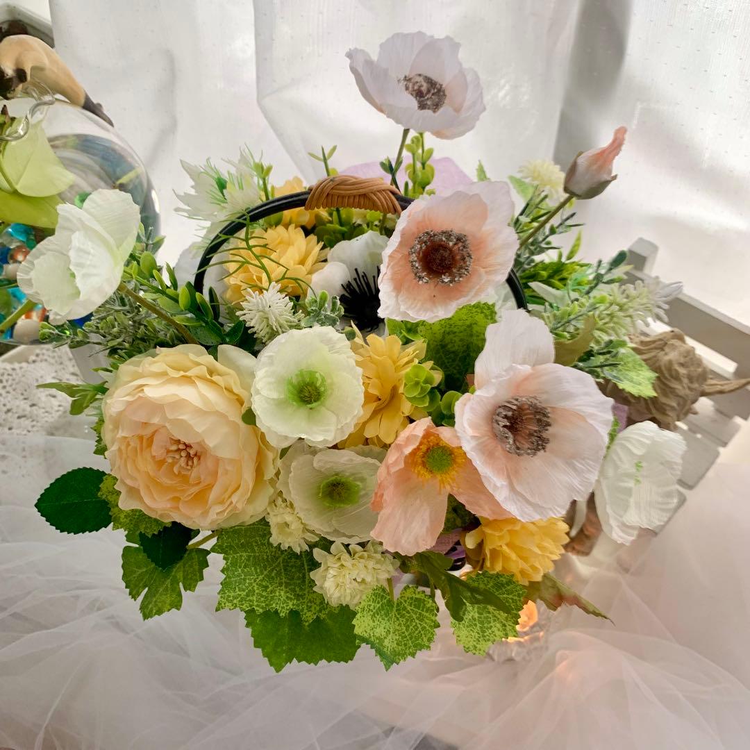 造花アレンジメント バスケット　フラワーアレンジ　ポピー　初夏インテリア　ギフト