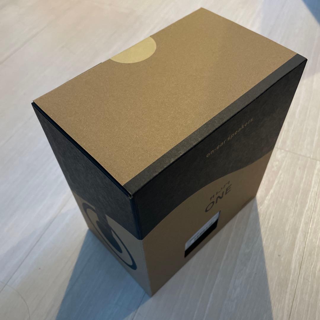 【新品未開封】 nwm ONE MBH001WA　ライトグレイ ヘッドホン