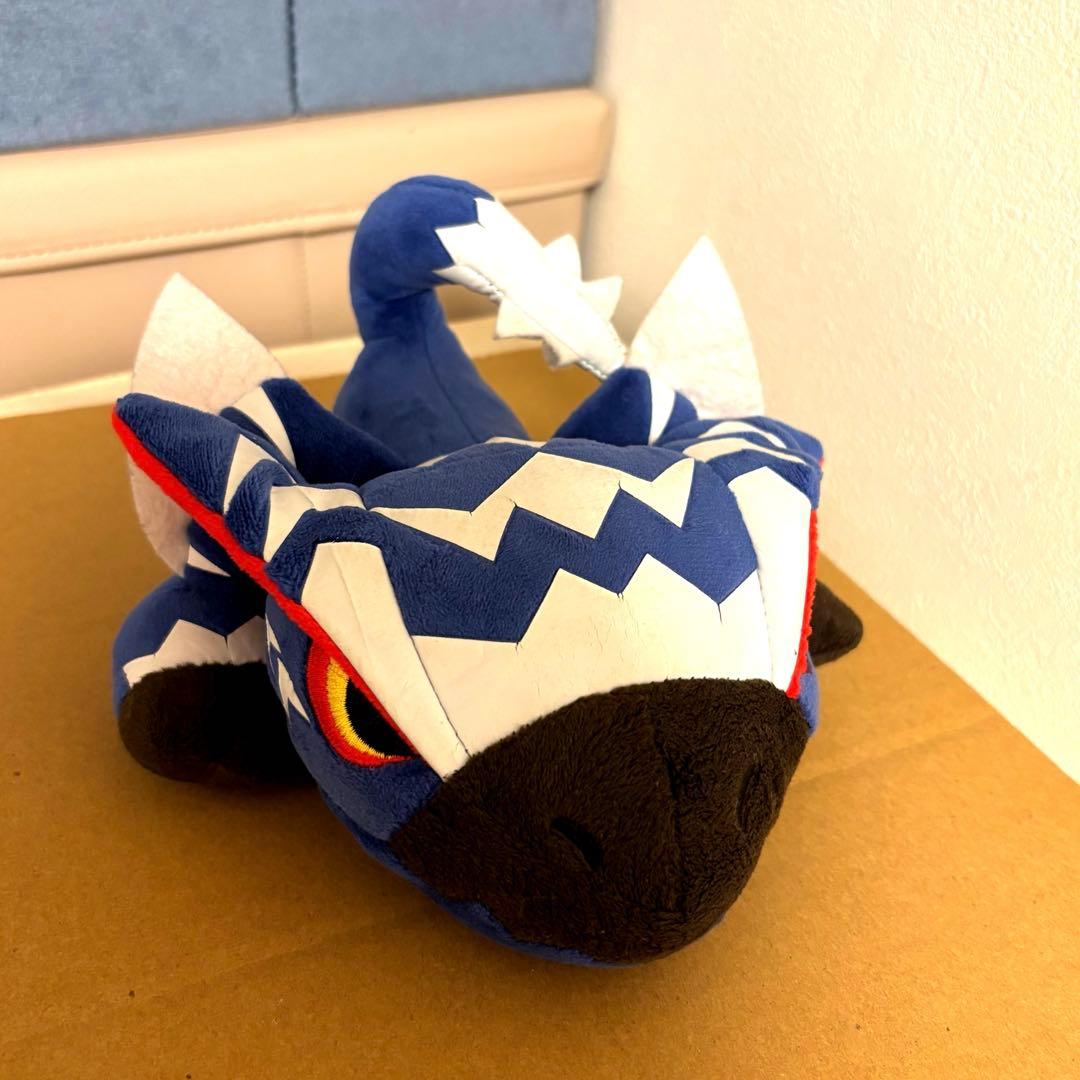 希少 モンスターハンター モンハン 二つ名 白疾風ナルガクルガ ぬいぐるみ