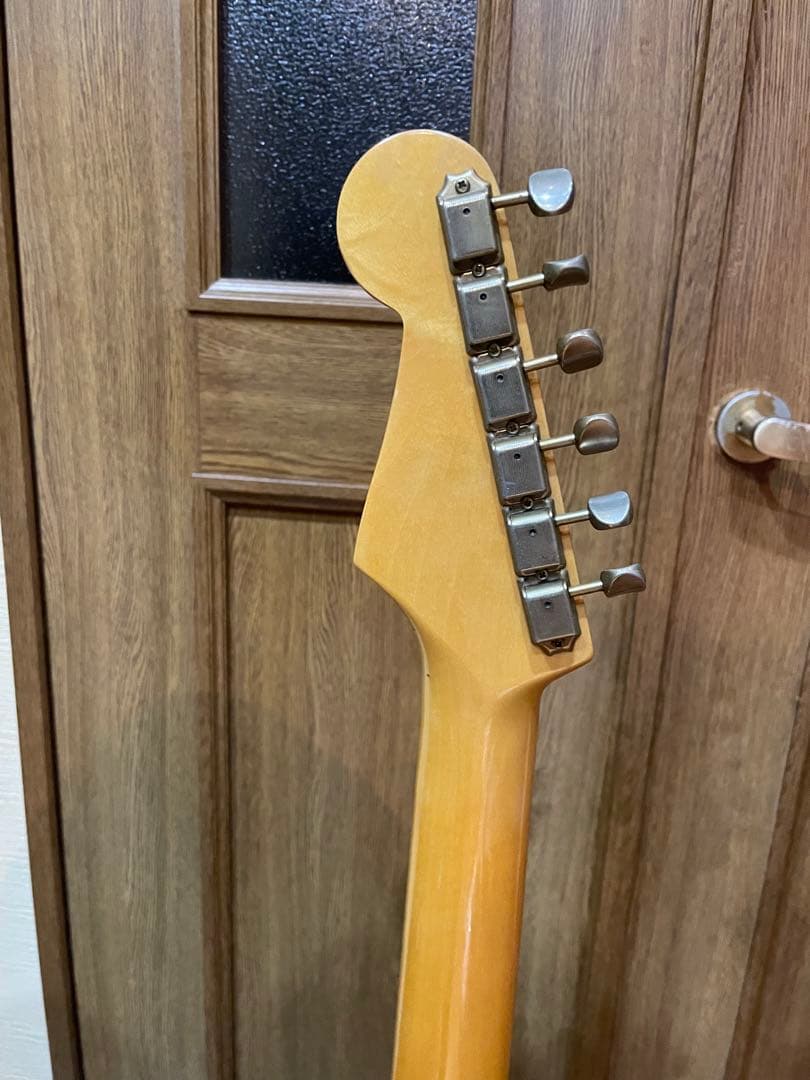 Fender Japanストラト オリンピックホワイト マッチングヘッド