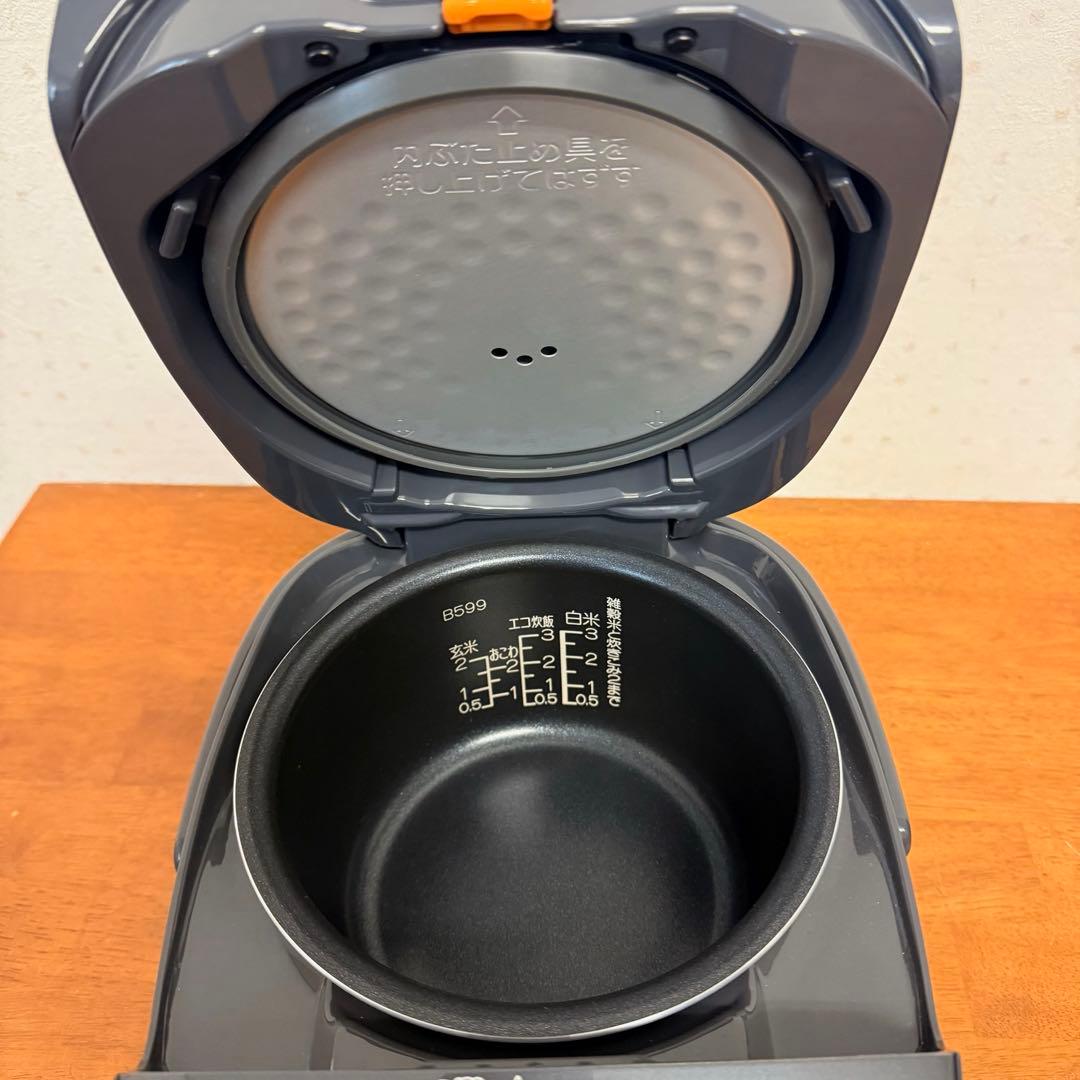 ● 極美品 象印 マイコン炊飯ジャー 3合 NL-BE05-HZ