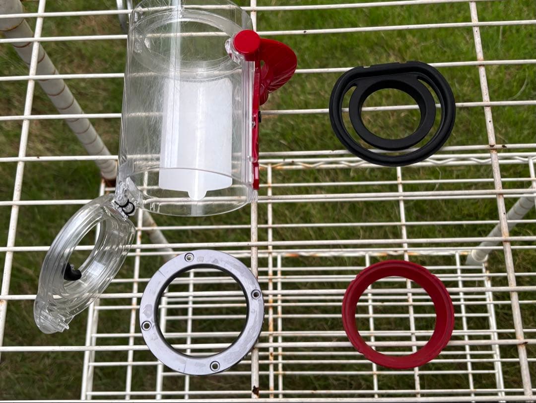 【分解洗浄清掃品】ダイソン Micro 1.5kg SV21