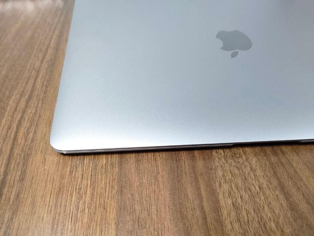 充電66回 MacBook Air 2020 13インチ M1 1TB A7