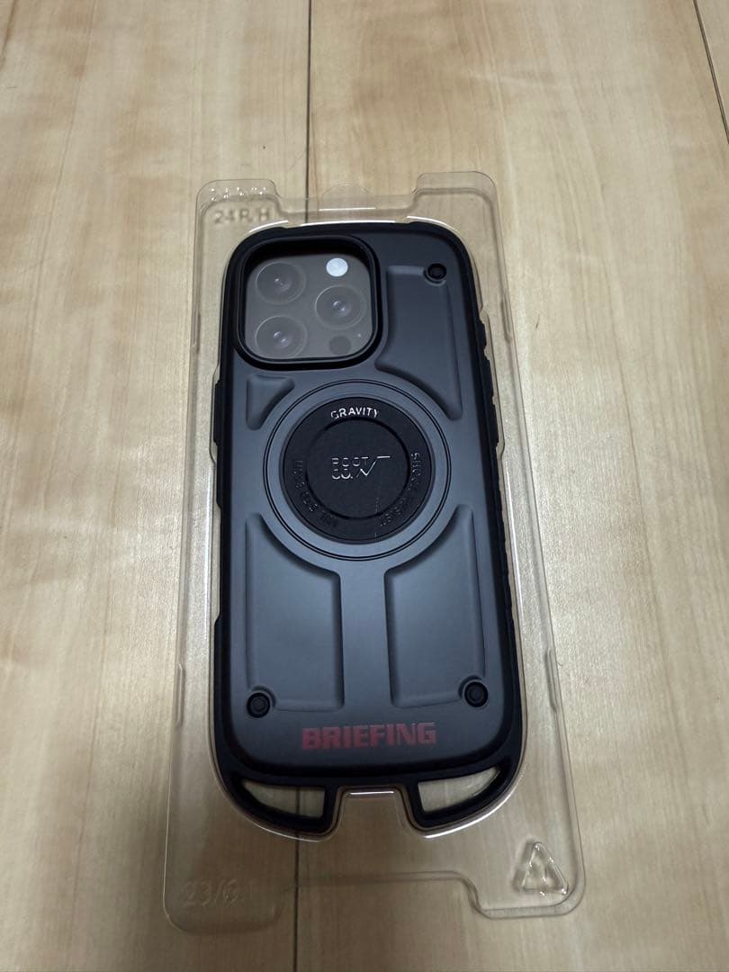 ブリーフィング　ルートコー　iPhone16pro ケース