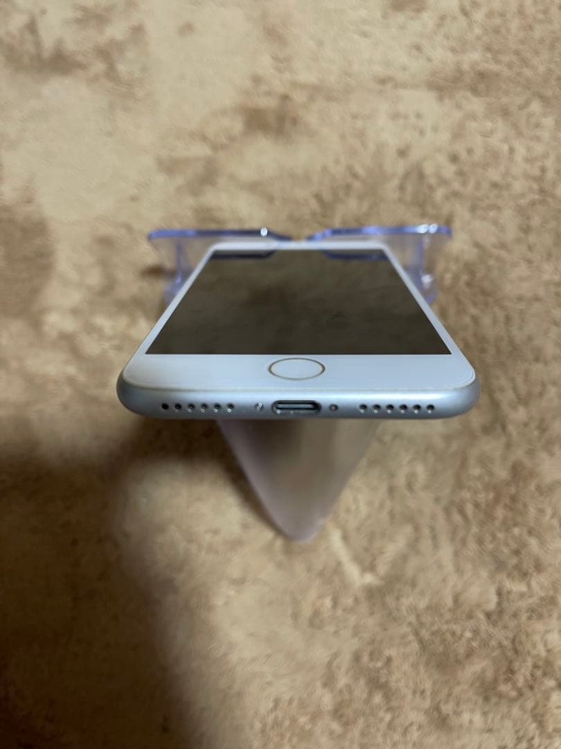 Iphone7 シルバー 32GB SIMフリーバッテリー89%美品