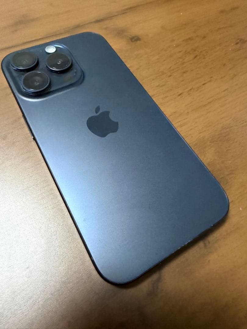 Apple iPhone 15 pro 1TB SIMフリー