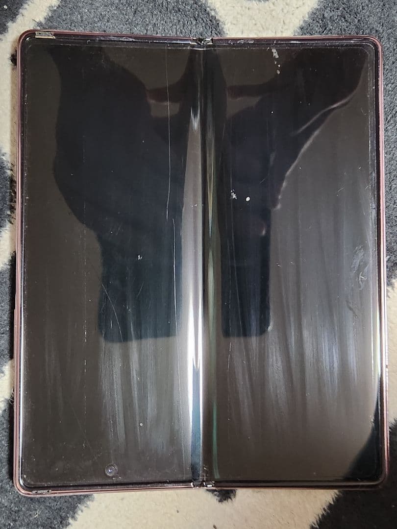 スマートフォン本体 Samsung Galaxy Z Fold 2 256GB