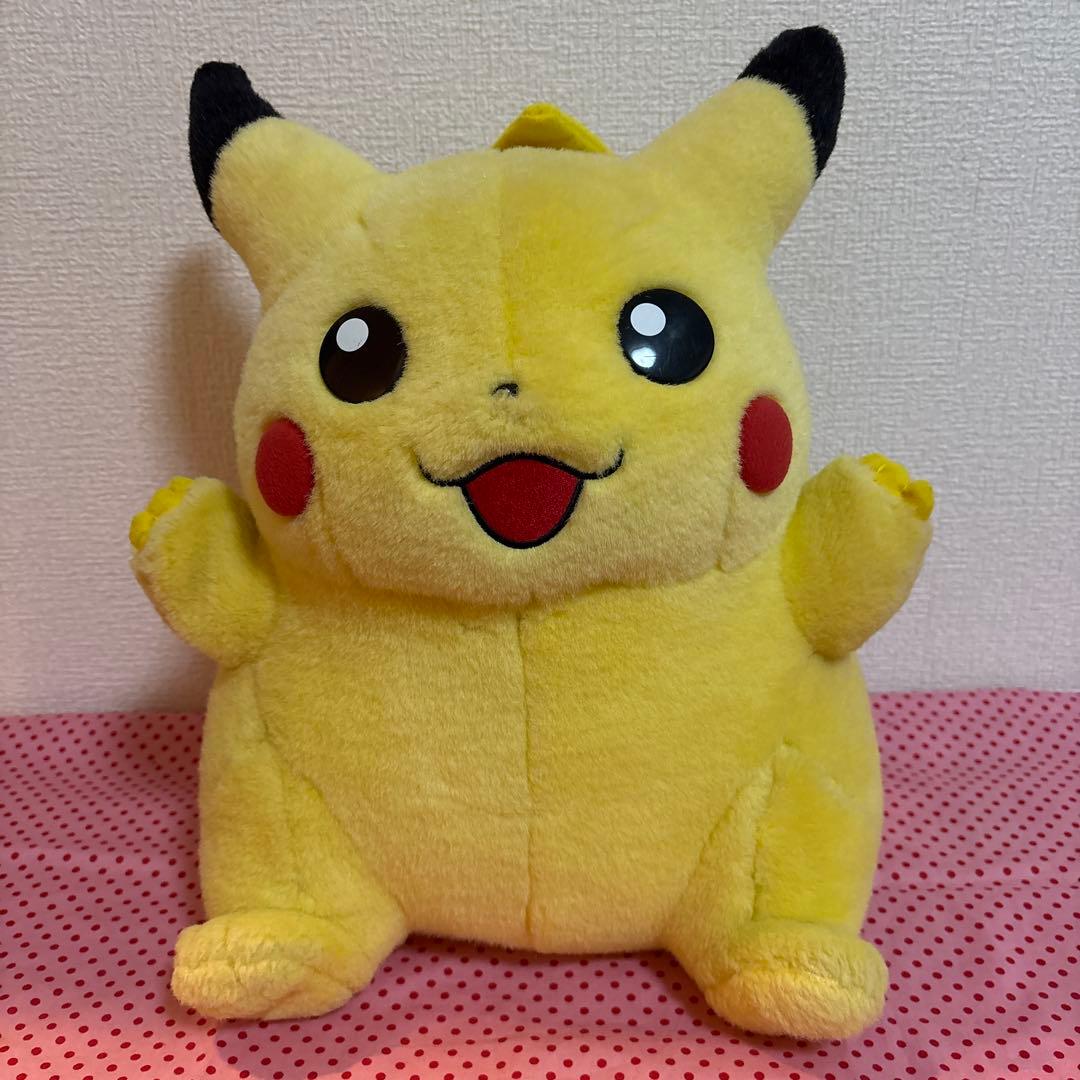 トミー ポケモン　等身大ピカチュウ、ピチュウ、カビゴン他ぬいぐるみ5匹　当時物