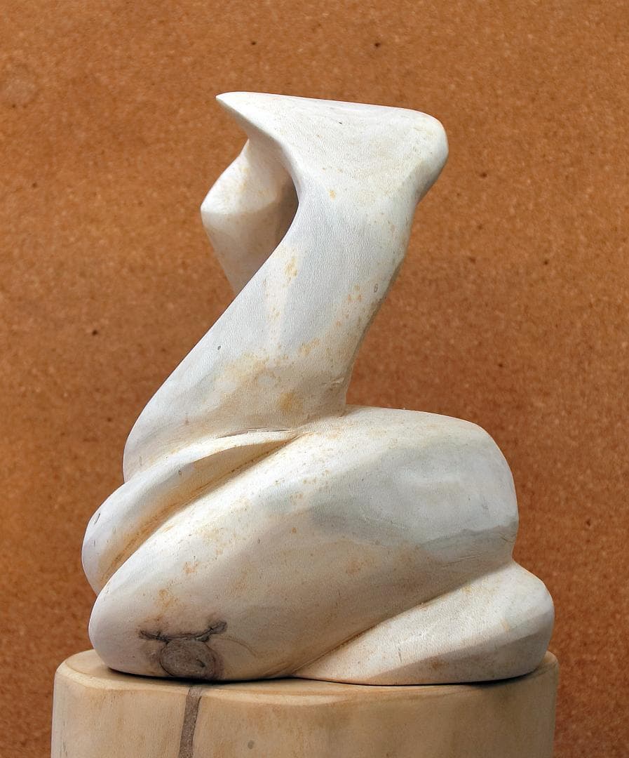 蛇ヘビの一彫刻モチノキ自作品作りました。