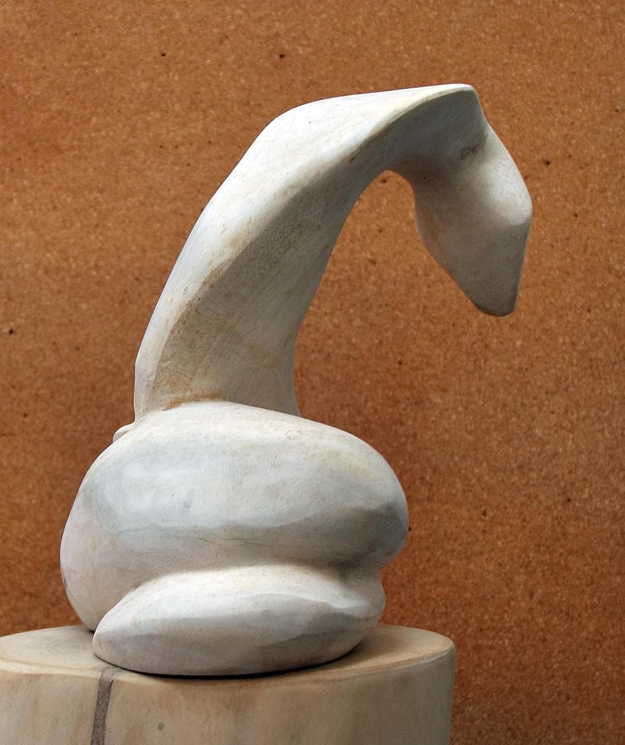 蛇ヘビの一彫刻モチノキ自作品作りました。