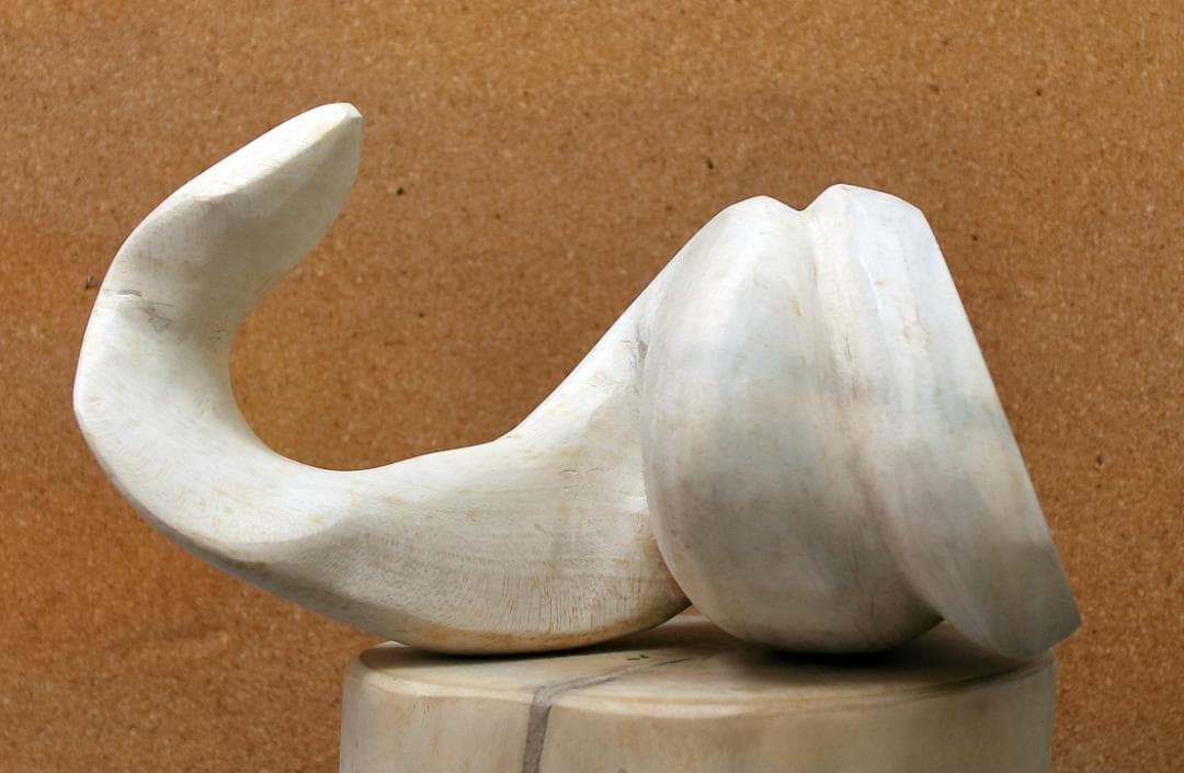 蛇ヘビの一彫刻モチノキ自作品作りました。