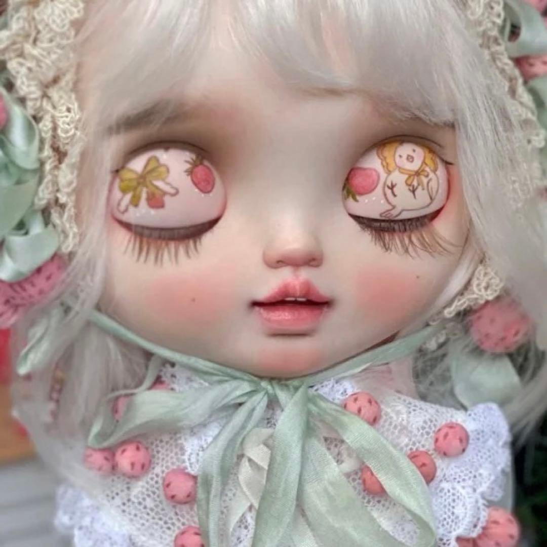 カスタムブライス 海外作家様 かわいい キラキラ いちごちゃん