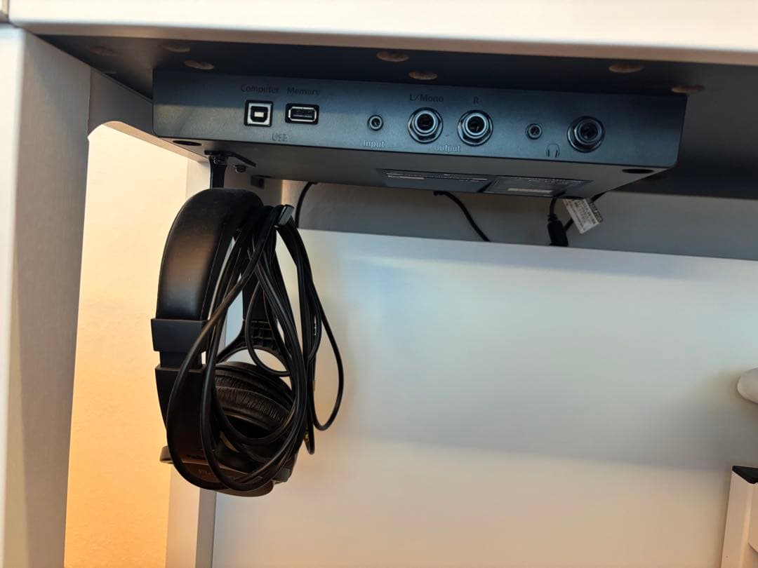 【愛媛中予限定】Roland HP704-WH ホワイト デジタルピアノ