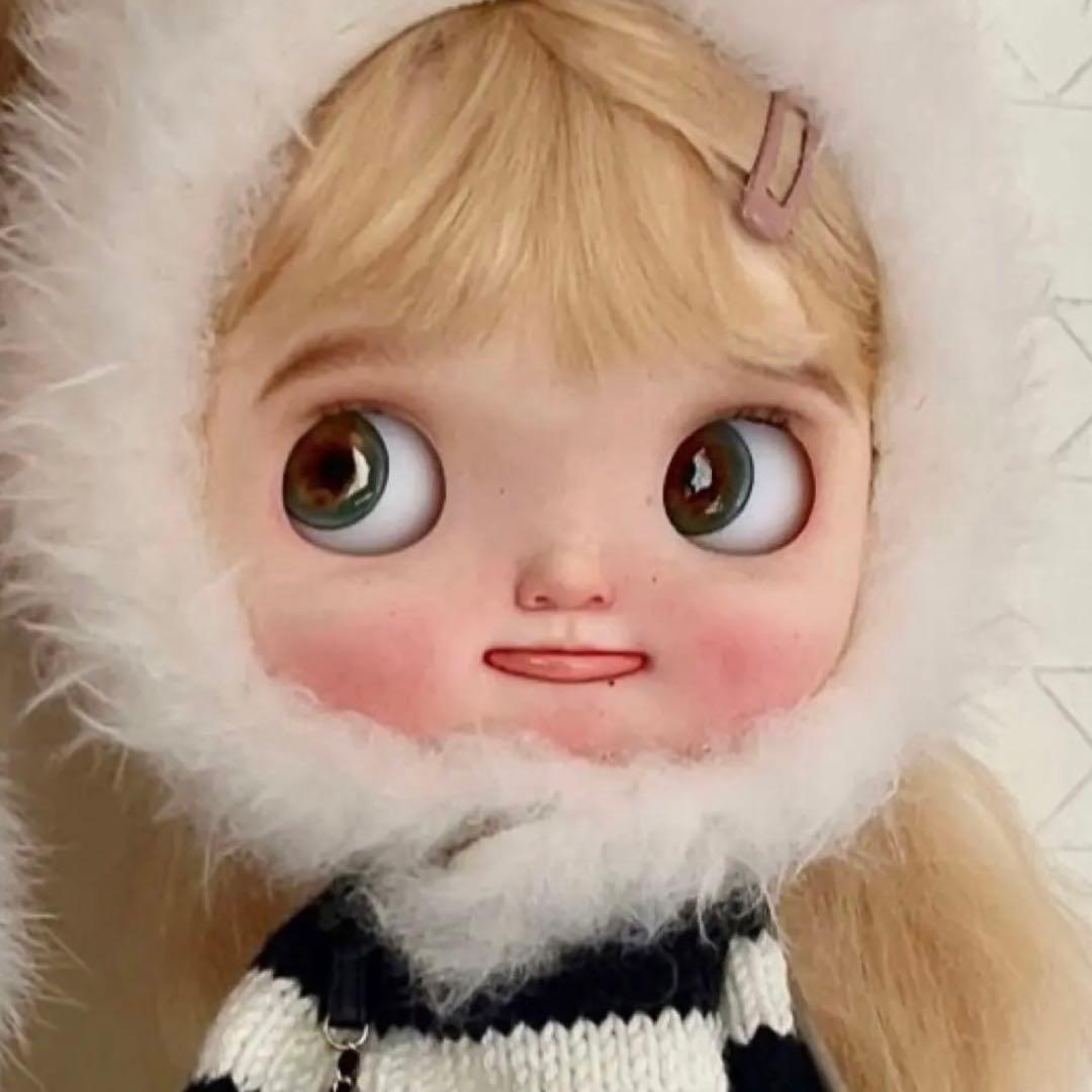 カスタムブライス 人形 ベロ出し 舌 幼い かわいい 海外作家様 まんまる