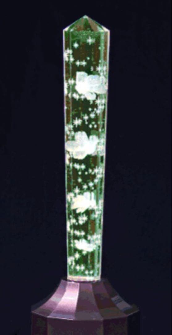 美しいクリスタルガラスのローソクタイプ