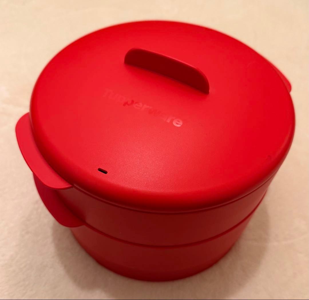 【新品】Tupperware 赤い蒸し器