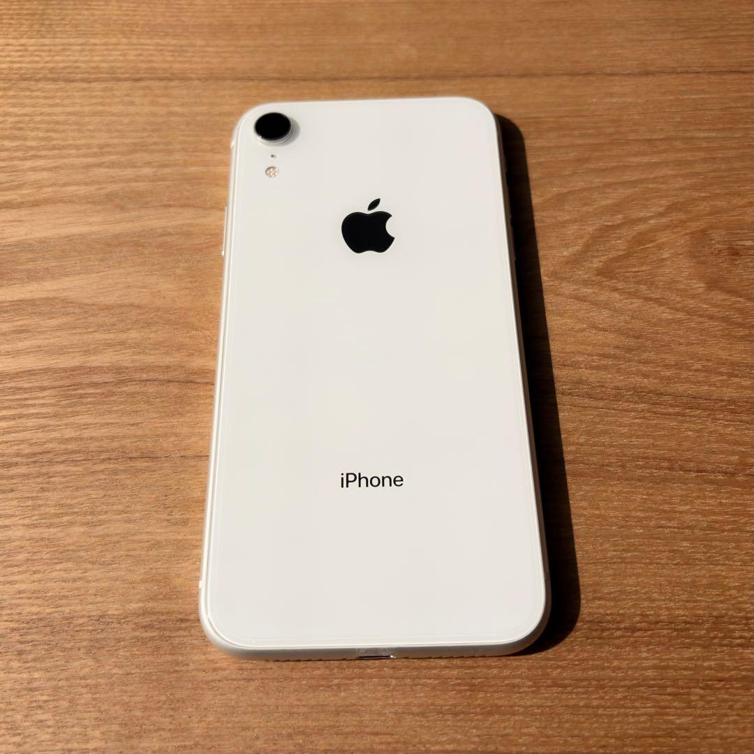 iPhone XR 64GB ホワイト