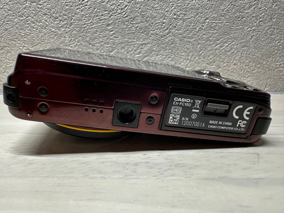 美品【動作品】CASIO EXILIM EX-FC150 デジカメ　ブラック