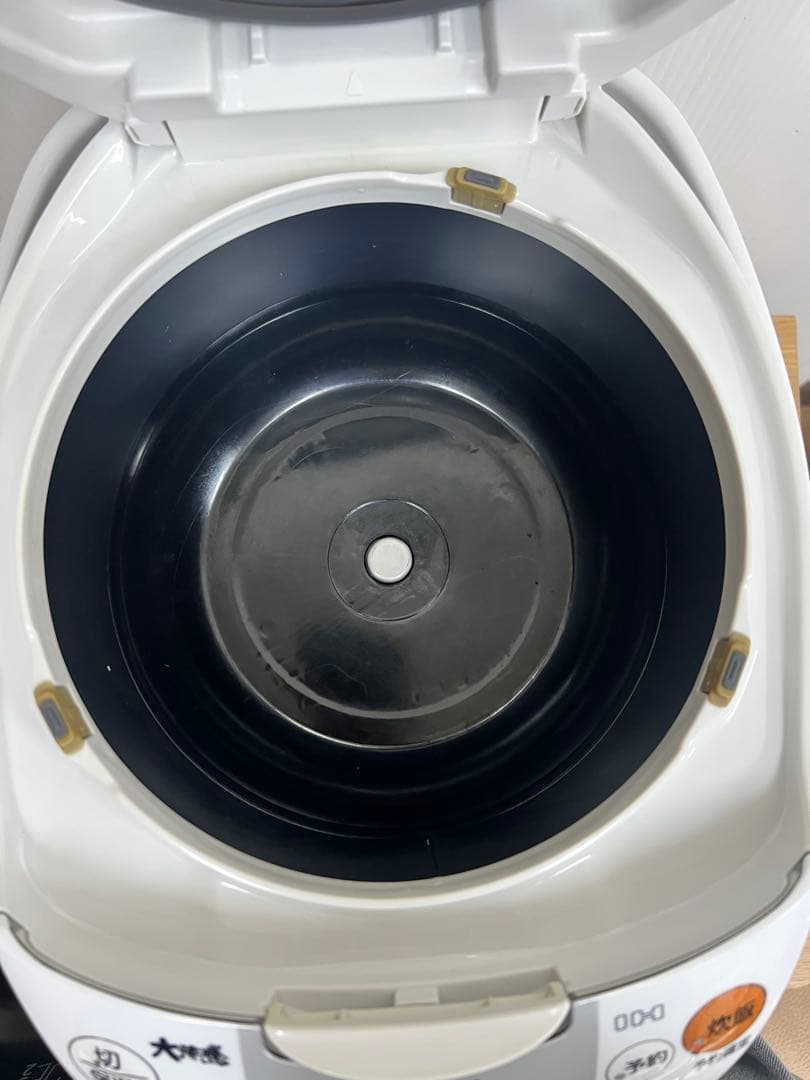 三菱電機 IH炊飯器 1.0L（約5.5合）NJ-NH106-W2018年製