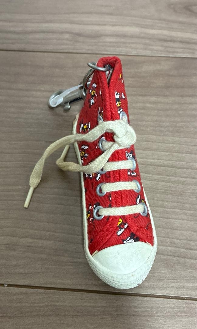 ディズニー　ミッキー　キーホルダー　靴　レトロ　ドナルド　ヴィンテージ