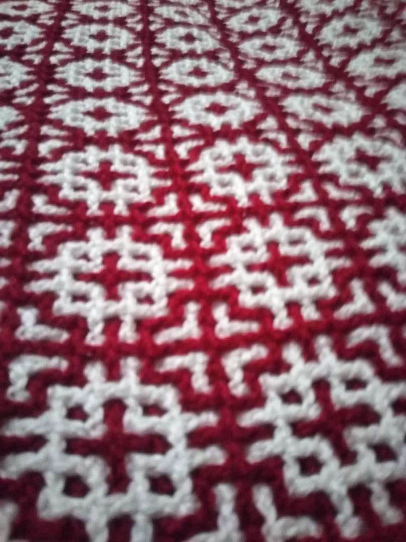 手編み 白いお花＆赤いお花柄のリバーシブルブランケット ひざ掛け 大判
