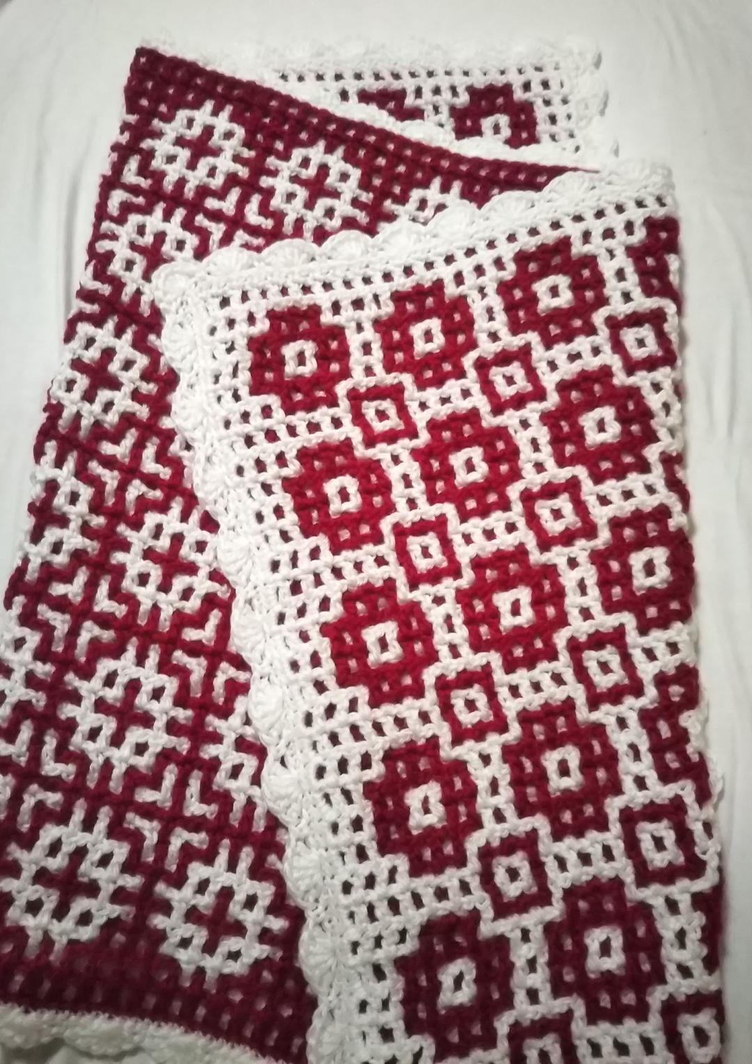 手編み 白いお花＆赤いお花柄のリバーシブルブランケット ひざ掛け 大判
