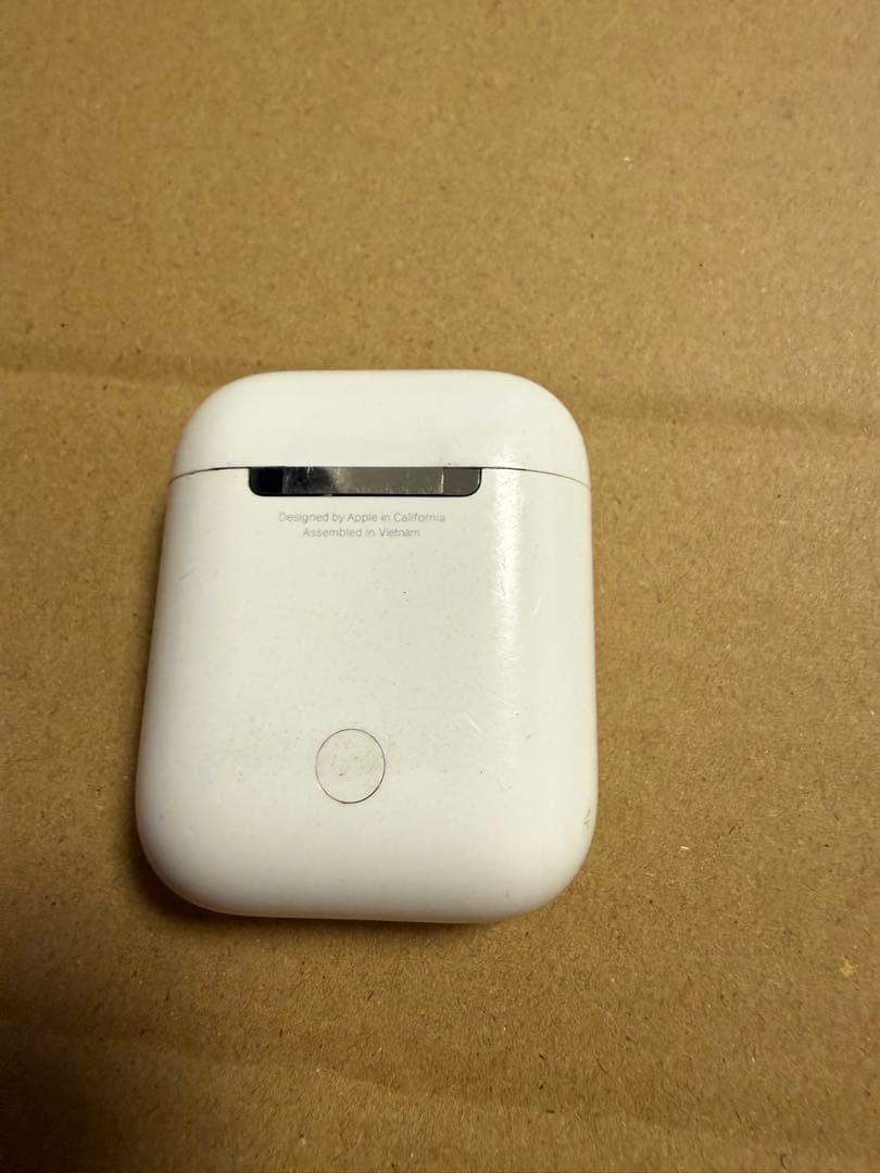 Apple AirPods 本体 充電ケース付き