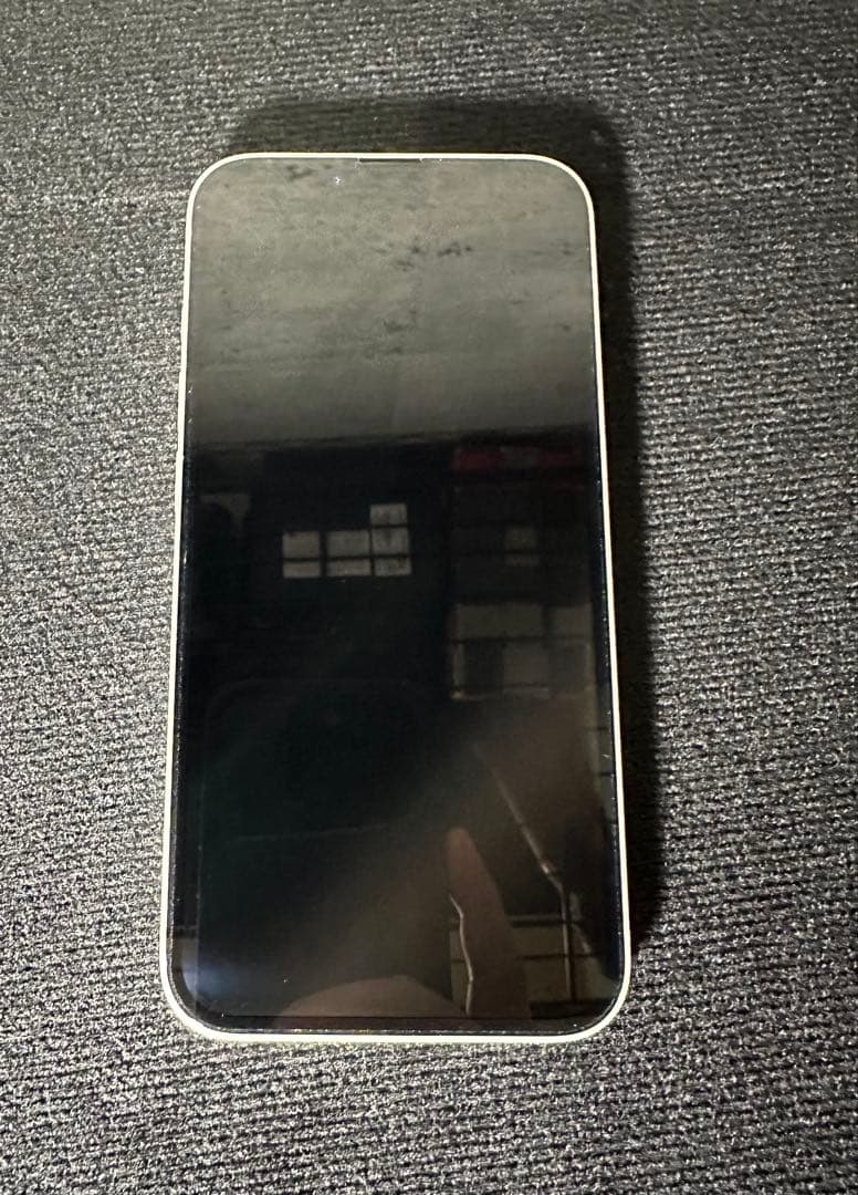 iPhone16e 128GB 本体