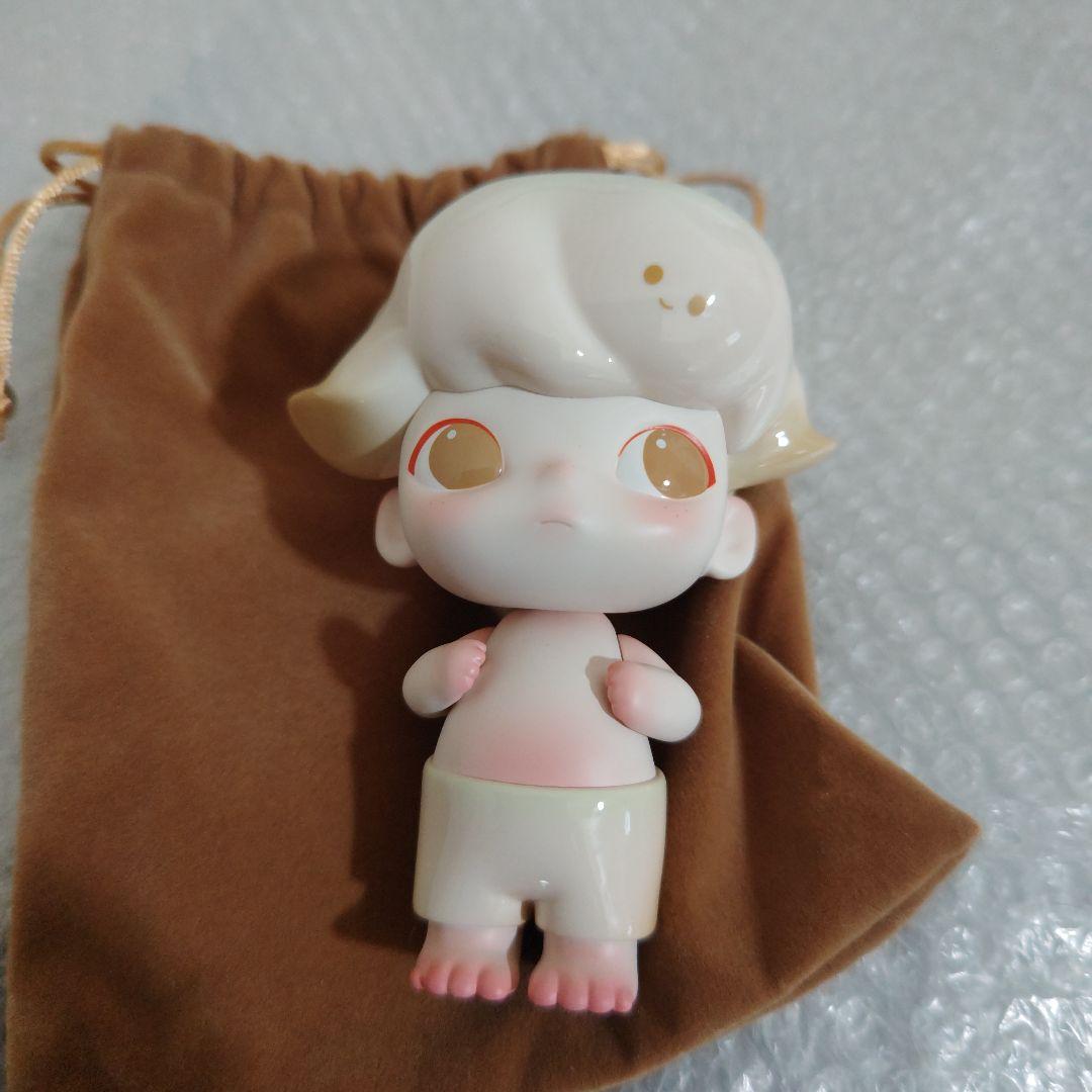 DIMOO　ミルクティー　フィギュア　12cm