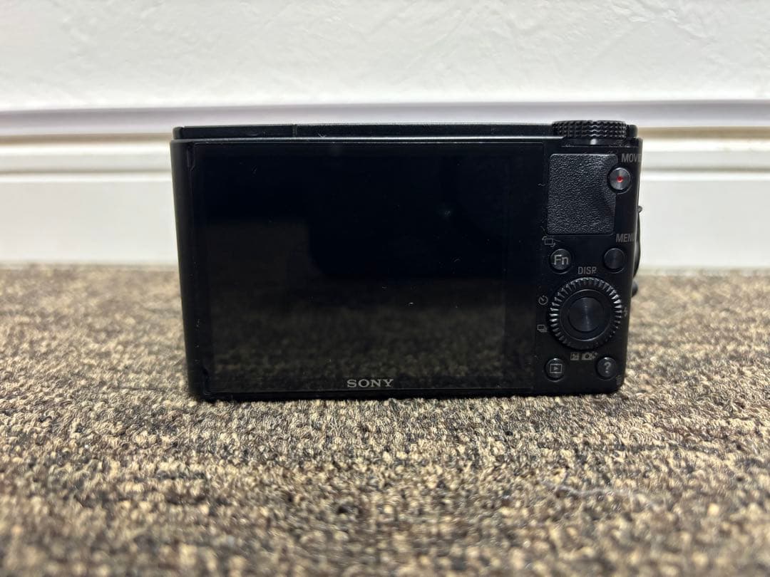 SONY Cyber-shot RX100 20.2MP 本体