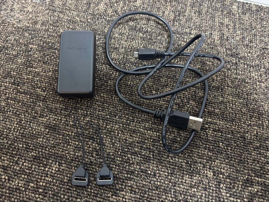 SONY Cyber-shot RX100 20.2MP 本体