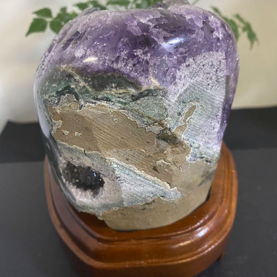 絶品☆濃紫の煌めき☆レインボー☆アメジストクラスターパワーストーン天然石A339