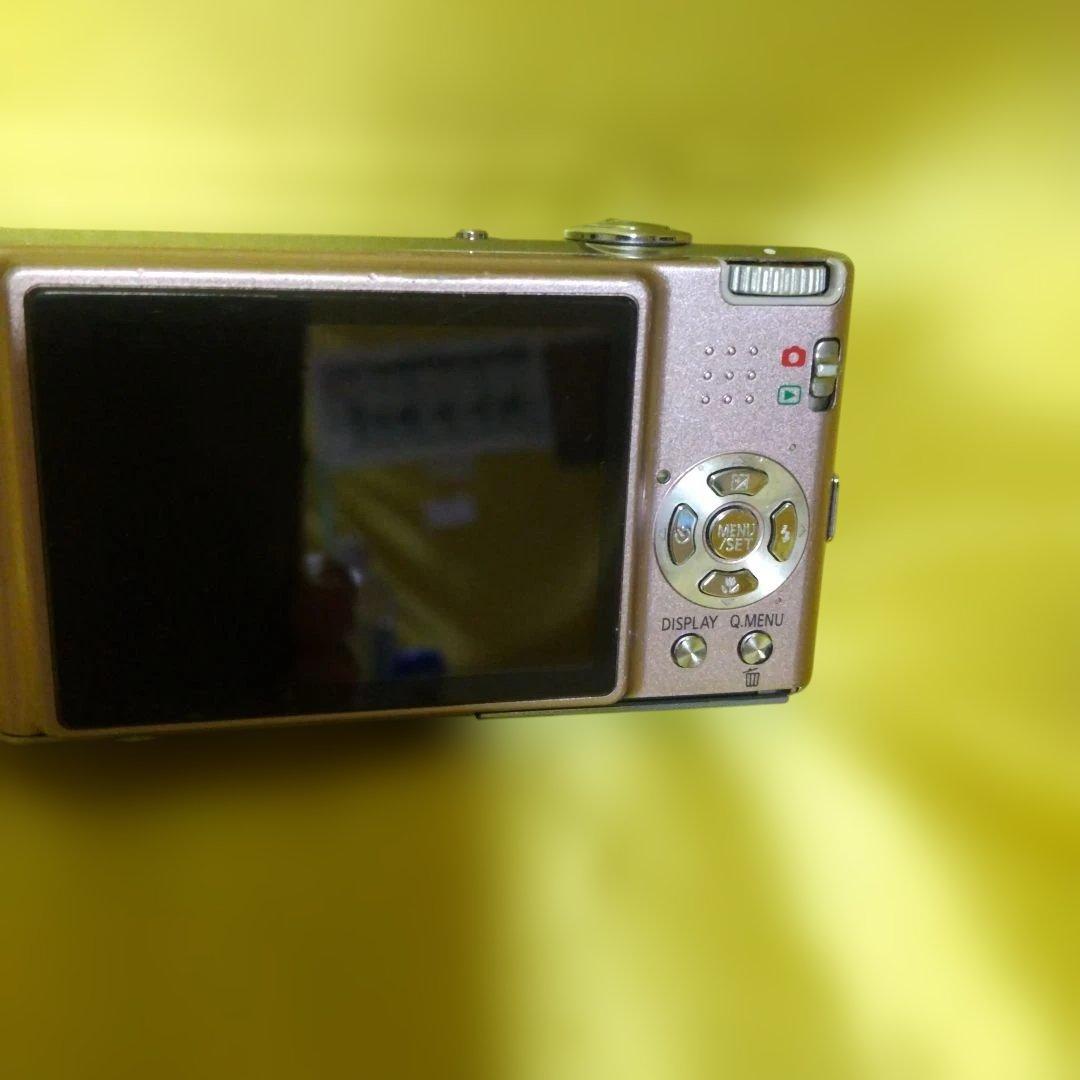 LUMIX 10メガピクセル コンパクトデジタルカメラ