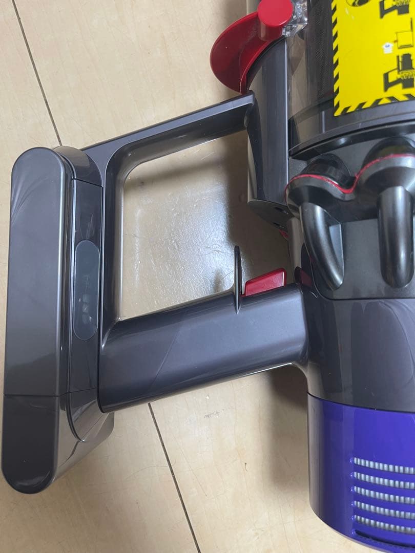 【美品】dyson V10 SV12　純正フロアドック付エコーモード73分