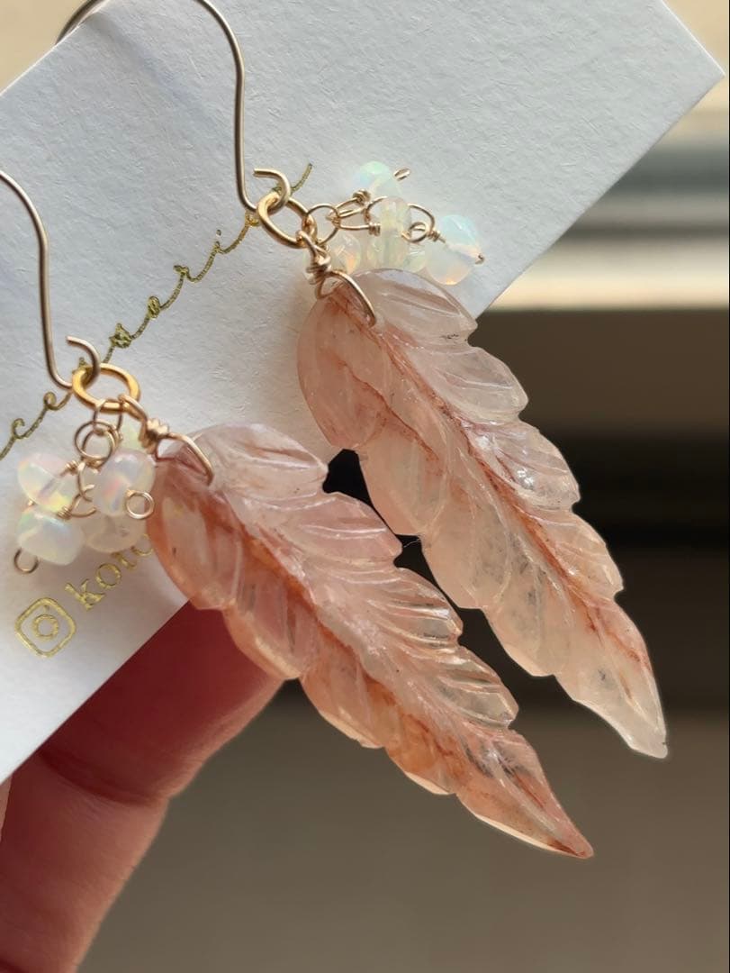 C59 マニカランリーフカービングピアス