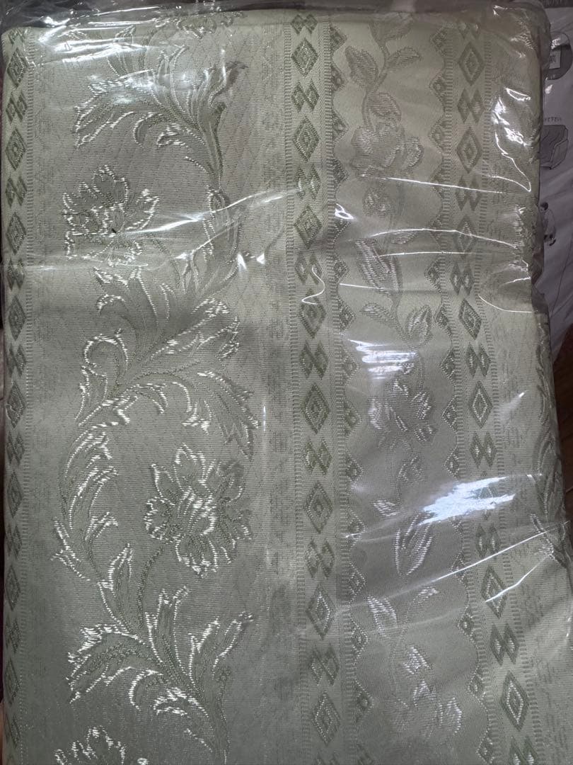 早勝‼️新品遮光断熱カーテン、花柄刺繍カーテン 緑色