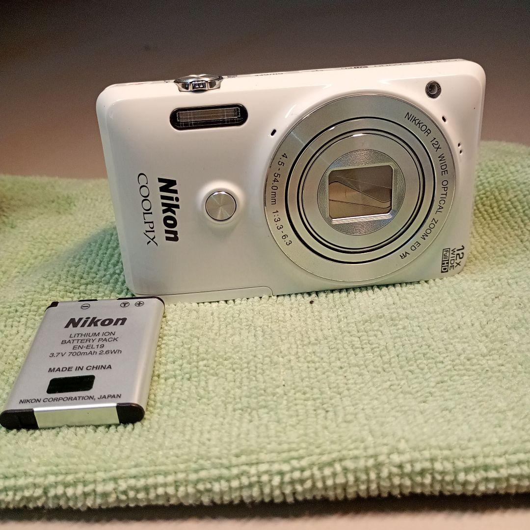 美品動作品 Nikon COOLPIX S6900 WiFi デジカメ ホワイト