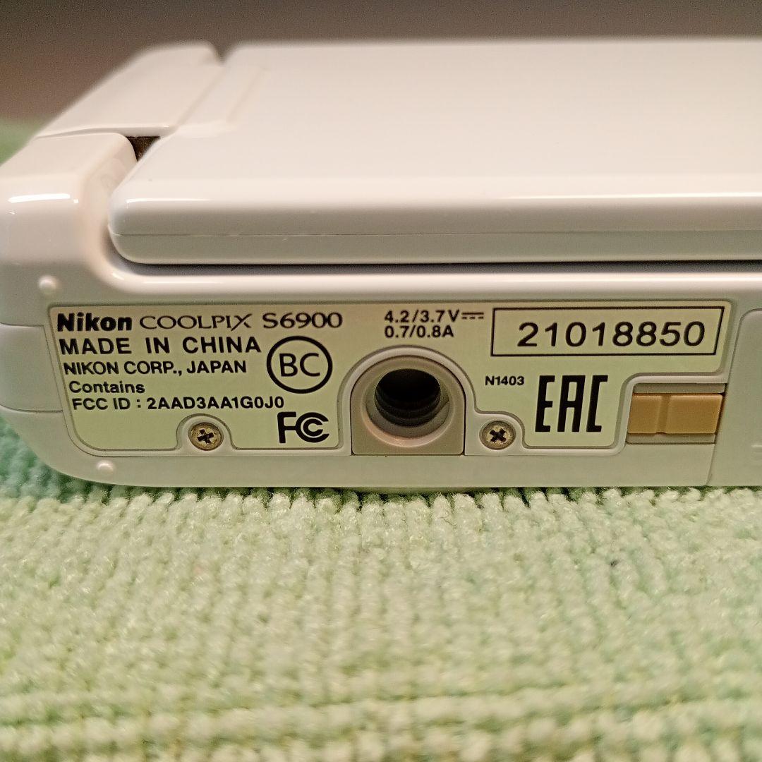 美品動作品 Nikon COOLPIX S6900 WiFi デジカメ ホワイト