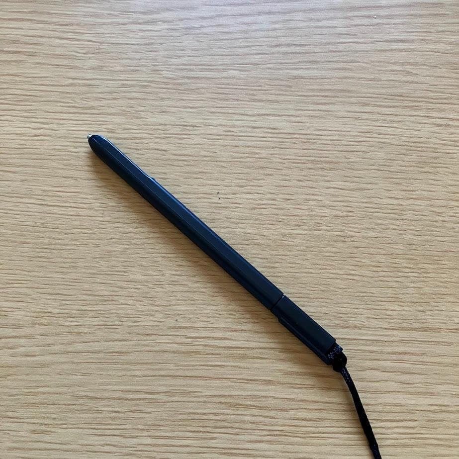 超特価！良品設定済！WIN11すぐ使えるタブレットタッチペン付初心者おすすめ美品