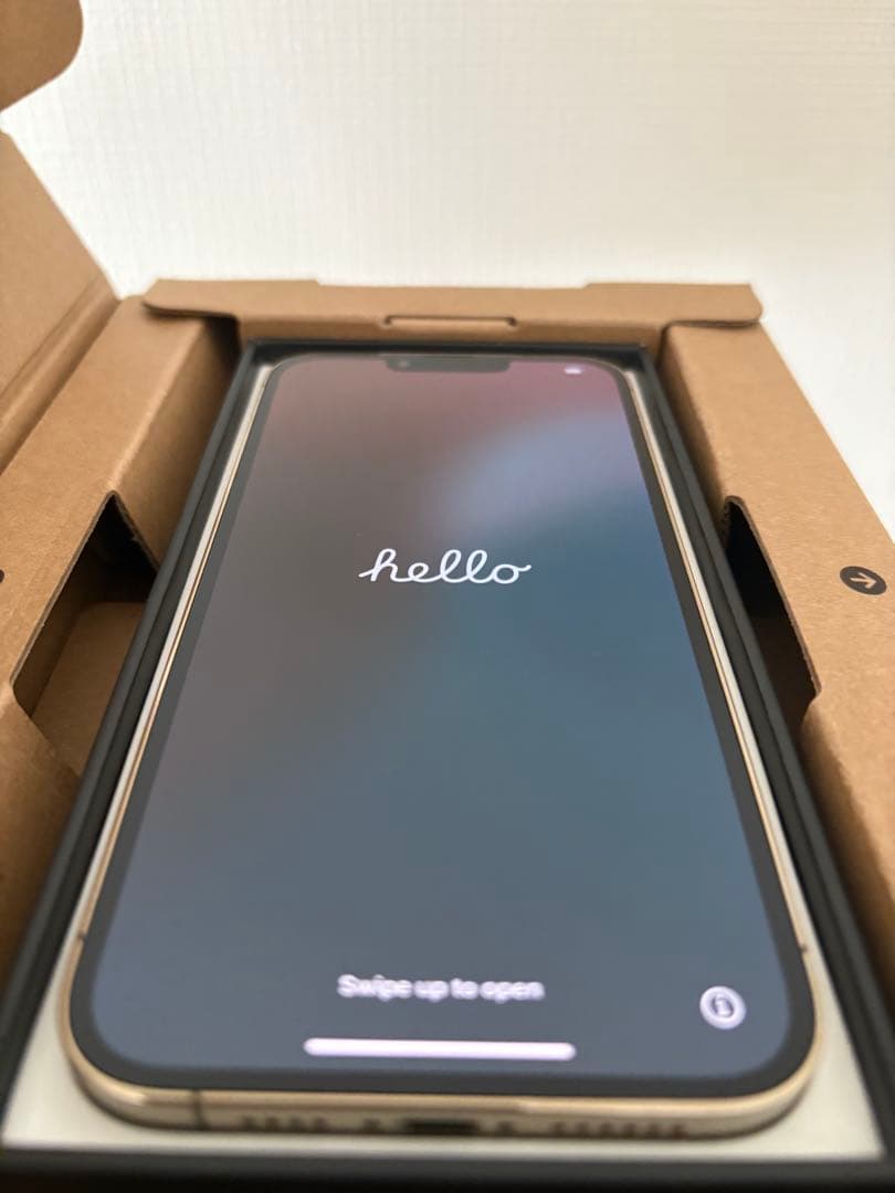 iPhone 13 Pro Max ゴールド SIMフリー