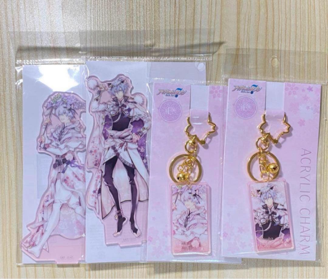 【3/15まで値下】四葉環　逢坂壮五 アクスタ　アクリルチャーム6周年　アイナナ